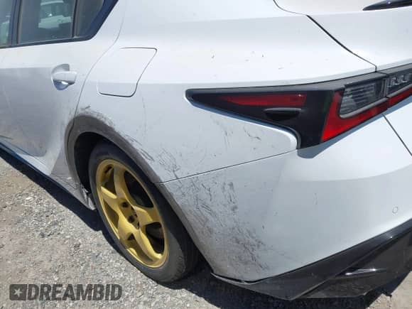 2024 Lexus IS 500 F Sport Performance z VIN JTHAP1D22R5006706, wystawiony jako IAAI lot #42397037 z przebiegiem 1 317 mil mil oraz . Historia ofert i sprzedaży dostępna na DreamBid. Obrazek 18.