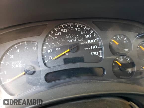 2003 Chevrolet Silverado 1500HD LS с VIN 1GCGC13U23F150803, выставлен на аукционе Copart как лот 68708925 с пробегом Не указан миль и Списание • Salvage title. История ставок и продаж доступна на DreamBid. Изображение 9.