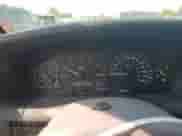 2000 Dodge Caravan SE с VIN 1B4GP44G7YB772212, выставлен на аукционе Copart как лот 75664674 с пробегом 373 081 миль миль и Чистый • Clean title. История ставок и продаж доступна на DreamBid. Изображение 9.