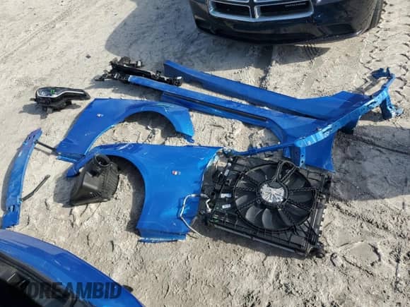 2024 Chevrolet Camaro 2SS с VIN 1G1FH3D76R0115011, выставлен на аукционе Copart как лот 62269385 с пробегом 39 997 миль миль и Списание • Salvage title. История ставок и продаж доступна на DreamBid. Изображение 12.