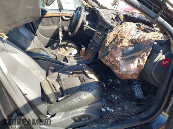 2010 Volvo XC70 3.0T с VIN YV4992BZ6A1080966, выставлен на аукционе IAAI как лот 41976331 с пробегом Не указан миль и . История ставок и продаж доступна на DreamBid. Изображение 5.