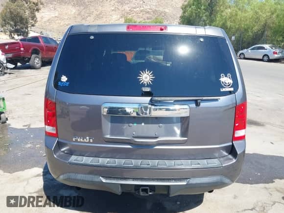 2014 Honda Pilot LX с VIN 5FNYF3H28EB022541, выставлен на аукционе IAAI как лот 43011655 с пробегом 157 051 миль миль и . История ставок и продаж доступна на DreamBid. Изображение 15.