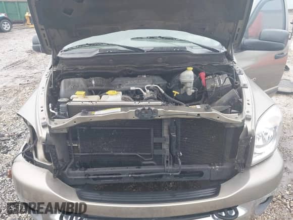 2007 Dodge 1500 SLT z VIN 3D7KR19D17G809058, wystawiony jako IAAI lot #41558278 z przebiegiem 163 346 mil mil oraz . Historia ofert i sprzedaży dostępna na DreamBid. Obrazek 10.