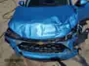 2025 Chevrolet Trax LS z VIN KL77LFEP7SC028729, wystawiony jako Copart lot #56688665 z przebiegiem 10 072 mil mil oraz Szkoda całkowita • Salvage title. Historia ofert i sprzedaży dostępna na DreamBid. Obrazek 11.