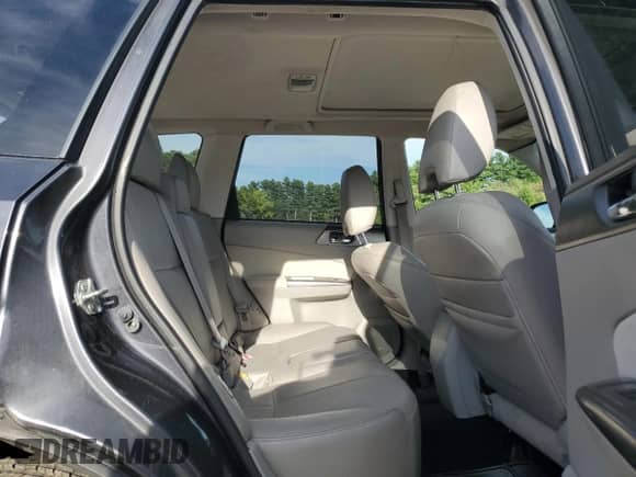 2012 Subaru Forester X Limited z VIN JF2SHAEC6CH445599, wystawiony jako Copart lot #71941935 z przebiegiem 192 131 mil mil oraz Czysty tytuł • Clean title. Historia ofert i sprzedaży dostępna na DreamBid. Obrazek 11.