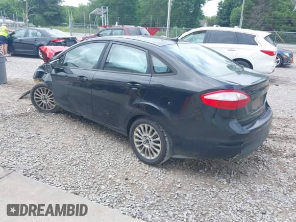 2014 Ford Fiesta S with VIN 3FADP4AJ8EM201618, listed as a IAAI auction lot 42234592 with 170,203 mi miles and . Bid and sale history available at DreamBid. Image 3.