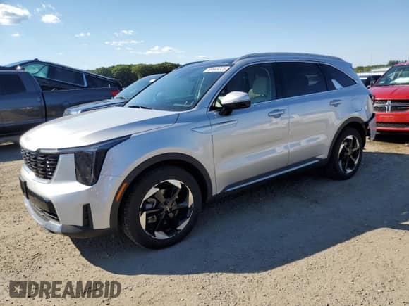 2025 Kia Sorento EX with VIN KNDRHDJG9S5335153, listed as a Copart auction lot 69948225 with 14,587 mi miles and Salvage title. Bid and sale history available at DreamBid. Image 1.