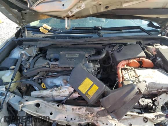 2014 Toyota Camry LE with VIN 4T1BD1FK8EU106252, listed as a Copart auction lot 68969405 with 256,940 mi miles and Salvage title. Bid and sale history available at DreamBid. Image 11.