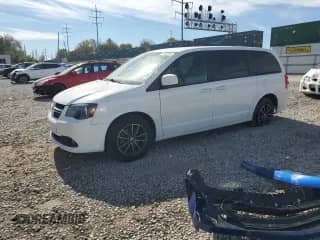 2019 Dodge Grand Caravan GT with VIN 2C4RDGEG4KR640392, listed as a Copart auction lot 82563765 with 108,374 mi miles and Salvage title. Bid and sale history available at DreamBid. Image 1.