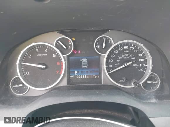 2017 Toyota Tundra SR5 z VIN 5TFEW5F10HX221912, wystawiony jako IAAI lot #42268725 z przebiegiem 92 588 mil mil oraz . Historia ofert i sprzedaży dostępna na DreamBid. Obrazek 7.