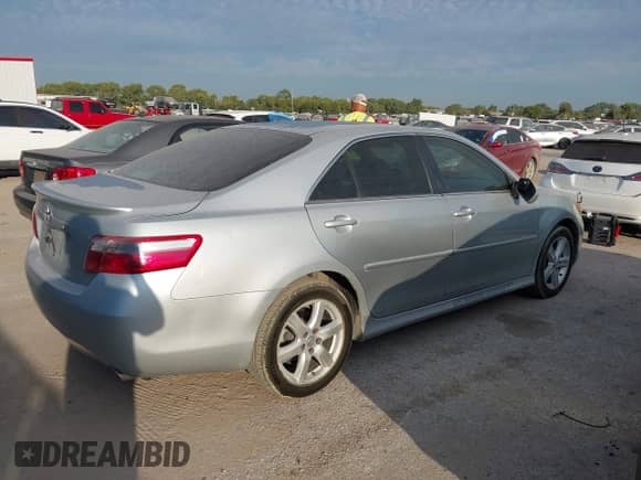 2007 Toyota Camry CE with VIN 4T1BE46K87U670467, listed as a IAAI auction lot 43463072 with 278,962 mi miles and . Bid and sale history available at DreamBid. Image 4.