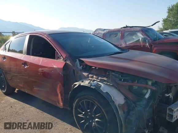 2016 Nissan Altima S z VIN 1N4AL3AP0GN307633, wystawiony jako IAAI lot #43120349 z przebiegiem 144 398 mil mil oraz . Historia ofert i sprzedaży dostępna na DreamBid. Obrazek 15.