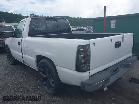 1999 Chevrolet Silverado 1500 LS с VIN 1GCEC14T3XZ108948, выставлен на аукционе IAAI как лот 42479403 с пробегом 339 134 миль миль и . История ставок и продаж доступна на DreamBid. Изображение 3.