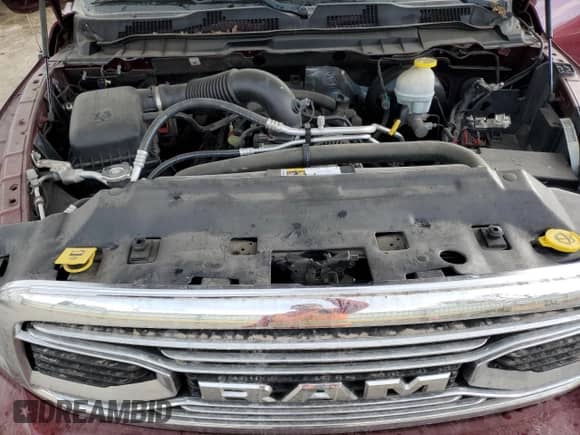 2018 Ram 1500 Limited z VIN 1C6RR7WT7JS203598, wystawiony jako Copart lot #50175635 z przebiegiem 90 737 mil mil oraz Szkoda całkowita • Salvage title. Historia ofert i sprzedaży dostępna na DreamBid. Obrazek 11.