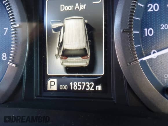 2018 Toyota Sienna L with VIN 5TDZZ3DC1JS946187, listed as a IAAI auction lot 43019772 with 185,732 mi miles and . Bid and sale history available at DreamBid. Image 16.