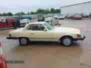 1983 Mercedes-Benz 380 SL with VIN WDBBA45A3DB021934, listed as a IAAI auction lot 42355288 with 10,887 mi miles and . Bid and sale history available at DreamBid. Image 13.