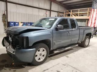 2007 Chevrolet Silverado 1500 2LT с VIN 2GCEK190X71731624, выставлен на аукционе Copart как лот 41512455 с пробегом 252 920 миль миль и Списание • Salvage title. История ставок и продаж доступна на DreamBid. Изображение 1.