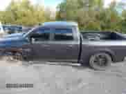 2017 Ram 1500 Big Horn z VIN 3C6RR7LT6HG688239, wystawiony jako IAAI lot #43434126 z przebiegiem 57 946 mil mil oraz . Historia ofert i sprzedaży dostępna na DreamBid. Obrazek 14.