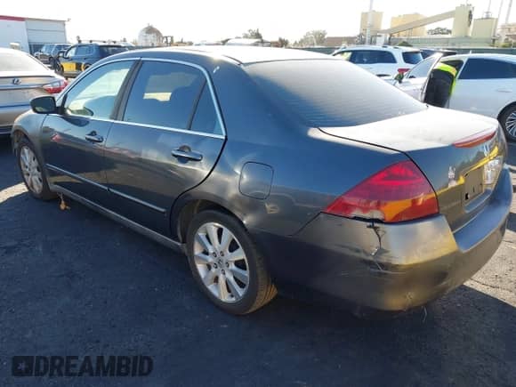 2006 Honda Accord LX with VIN 1HGCM56416A131192, listed as a IAAI auction lot 43493514 with 256,479 mi miles and . Bid and sale history available at DreamBid. Image 3.