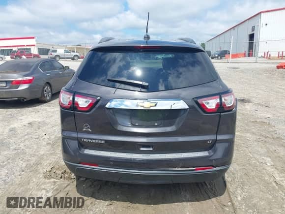 2017 Chevrolet Traverse LT с VIN 1GNKRHKD9HJ123936, выставлен на аукционе IAAI как лот 42930918 с пробегом 172 672 миль миль и . История ставок и продаж доступна на DreamBid. Изображение 16.
