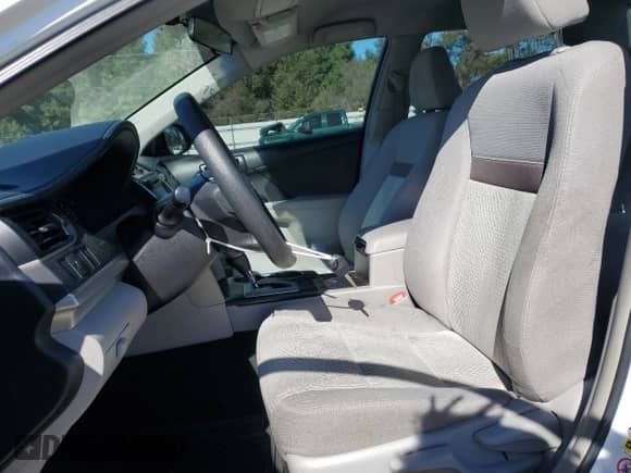 2014 Toyota Camry SE с VIN 4T1BF1FK9EU408773, выставлен на аукционе Copart как лот 87250185 с пробегом 175 049 миль миль и Чистый • Clean title. История ставок и продаж доступна на DreamBid. Изображение 7.