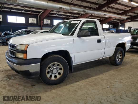 2006 Chevrolet Silverado 1500 Work Truck с VIN 1GCEK14V76Z230487, выставлен на аукционе Copart как лот 47137635 с пробегом 110 395 миль миль и Чистый • Clean title. История ставок и продаж доступна на DreamBid. Изображение 1.