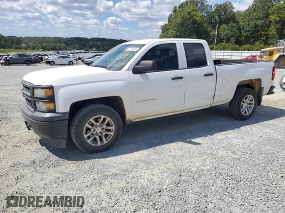 2015 Chevrolet Silverado 1500 Work Truck с VIN 1GCRCPEH1FZ442599, выставлен на аукционе Copart как лот 67176465 с пробегом 227 125 миль миль и Списание • Salvage title. История ставок и продаж доступна на DreamBid. Изображение 1.