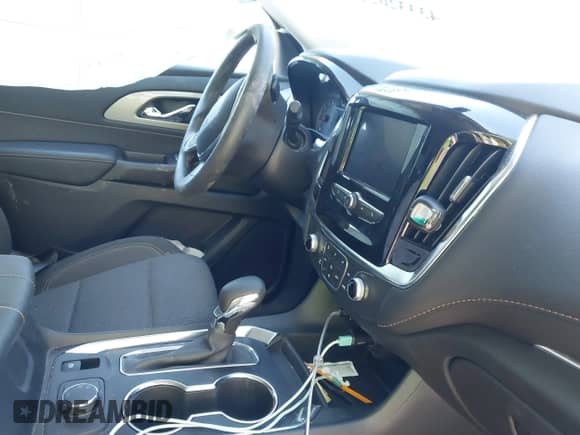 2021 Chevrolet Traverse LS with VIN 1GNEVFKWXMJ200385, listed as a IAAI auction lot 43332024 with 43,118 mi miles and . Bid and sale history available at DreamBid. Image 5.