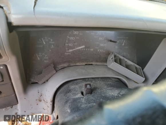 1995 Chevrolet S-10 с VIN 1GCCS14ZXS8133150, выставлен на аукционе Copart как лот 79944904 с пробегом 205 984 миль миль и Списание • Salvage title. История ставок и продаж доступна на DreamBid. Изображение 9.