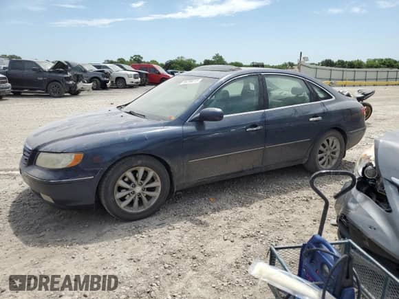 2007 Hyundai Azera SE with VIN KMHFC46F97A218832, listed as a Copart auction lot 66206015 with 201,192 mi miles and Salvage title. Bid and sale history available at DreamBid. Image 1.