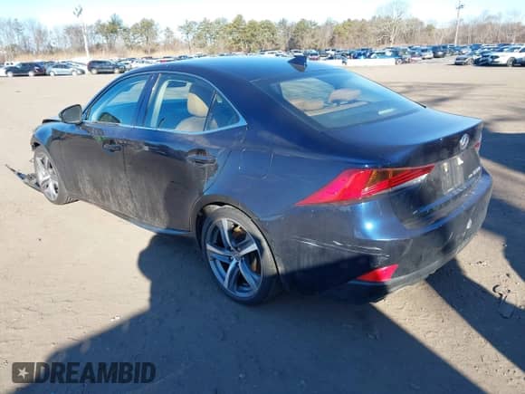 2018 Lexus IS 300 z VIN JTHC81D28J5033645, wystawiony jako IAAI lot #41624783 z przebiegiem 93 694 mil mil oraz . Historia ofert i sprzedaży dostępna na DreamBid. Obrazek 3.