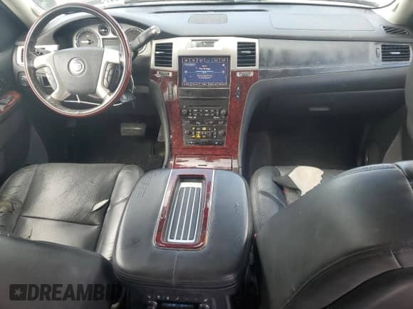 2013 Cadillac Escalade ESV Premium с VIN 1GYS4JEF4DR195497, выставлен на аукционе Copart как лот 81926915 с пробегом 246 420 миль миль и Чистый • Clean title. История ставок и продаж доступна на DreamBid. Изображение 8.