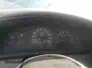 1995 Nissan Frontier z VIN 1N6SD11S3SC475028, wystawiony jako Copart lot #67705745 z przebiegiem 456 829 mil mil oraz Szkoda całkowita • Salvage title. Historia ofert i sprzedaży dostępna na DreamBid. Obrazek 9.