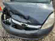 2009 Toyota Sienna XLE with VIN 5TDBK22C59S025170, listed as a Copart auction lot 70944055 with 267,429 mi miles and Non repairable. Bid and sale history available at DreamBid. Image 12.