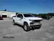 2020 Chevrolet Silverado 1500 RST z VIN 3GCUYEED1LG106587, wystawiony jako Copart lot #69818595 z przebiegiem 128 025 mil mil oraz Szkoda całkowita • Salvage title. Historia ofert i sprzedaży dostępna na DreamBid. Obrazek 14.