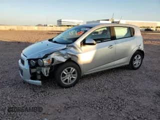 2012 Chevrolet Sonic LS с VIN 1G1JA6SH9C4111742, выставлен на аукционе Copart как лот 60224315 с пробегом 174 449 миль миль и Списание • Salvage title. История ставок и продаж доступна на DreamBid. Изображение 1.