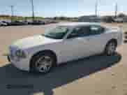 2006 Dodge Charger z VIN 2B3KA43G46H324046, wystawiony jako Copart lot #75922634 z przebiegiem 192 337 mil mil oraz Czysty tytuł • Clean title. Historia ofert i sprzedaży dostępna na DreamBid. Obrazek 1.