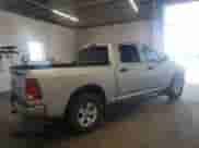 2017 Ram 1500 Tradesman z VIN 1C6RR7KG8HS633529, wystawiony jako Copart lot #64128545 z przebiegiem 171 030 mil mil oraz Szkoda całkowita • Salvage title. Historia ofert i sprzedaży dostępna na DreamBid. Obrazek 3.