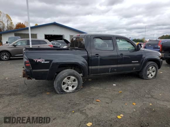 2005 Toyota Tacoma with VIN 5TELU42N75Z143424, listed as a Copart auction lot 90800205 with 224,268 mi miles and Clean title. Bid and sale history available at DreamBid. Image 3.