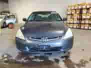 2003 Honda Accord LX with VIN 3HGCM563X3G711657, listed as a Copart auction lot 70129585 with Not provided miles and Salvage title. Bid and sale history available at DreamBid. Image 5.
