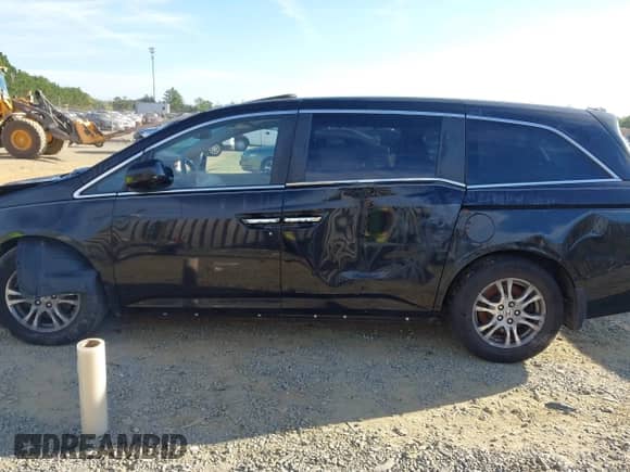 2013 Honda Odyssey EX-L с VIN 5FNRL5H62DB084253, выставлен на аукционе IAAI как лот 43395824 с пробегом 130 887 миль миль и . История ставок и продаж доступна на DreamBid. Изображение 15.