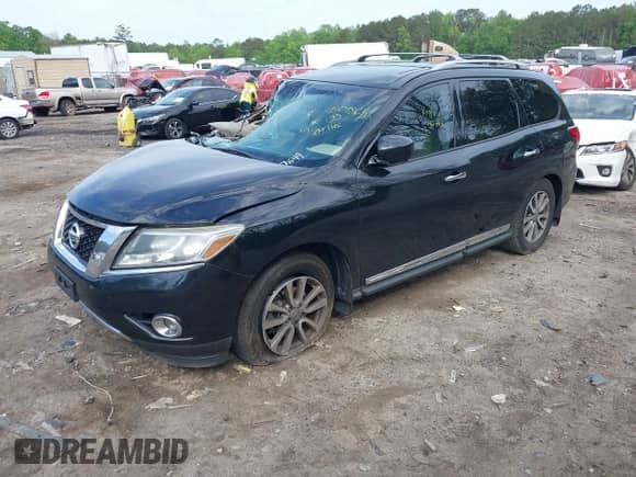 2016 Nissan Pathfinder S z VIN 5N1AR2MN5GC657649, wystawiony jako IAAI lot #42098636 z przebiegiem 112 260 mil mil oraz . Historia ofert i sprzedaży dostępna na DreamBid. Obrazek 17.