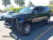 2019 Chevrolet Suburban LT с VIN 1GNSCHKC9KR188917, выставлен на аукционе IAAI как лот 43428771 с пробегом 161 530 миль миль и . История ставок и продаж доступна на DreamBid. Изображение 18.