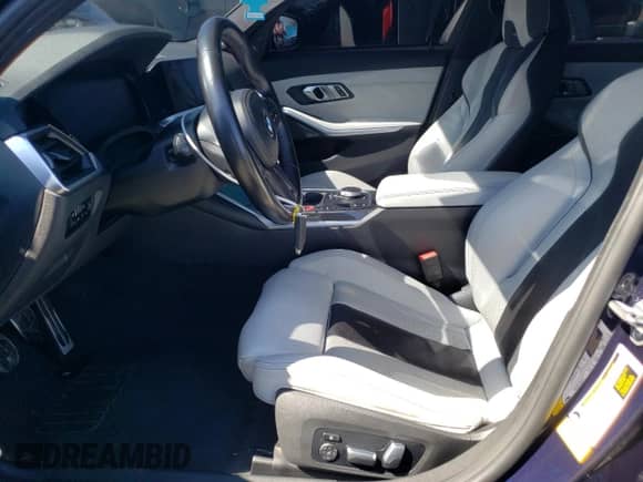 2022 BMW M3 с VIN WBS53AY08NFM32792, выставлен на аукционе Copart как лот 51468675 с пробегом 26 040 миль миль и Списание • Salvage title. История ставок и продаж доступна на DreamBid. Изображение 7.