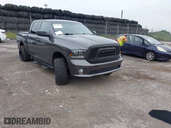 2014 Ram 1500 Express с VIN 1C6RR7KT3ES447390, выставлен на аукционе IAAI как лот 42961905 с пробегом 163 839 миль миль и . История ставок и продаж доступна на DreamBid. Изображение 1.