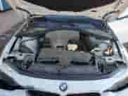 2016 BMW 3 Series 320i xDrive с VIN WBA8A3C55GK551478, выставлен на аукционе Copart как лот 85953825 с пробегом 28 082 миль миль и Списание • Salvage title. История ставок и продаж доступна на DreamBid. Изображение 11.