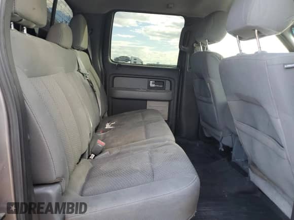 2013 Ford F-150 XL with VIN 1FTFW1ET2DKF32152, listed as a Copart auction lot 82176935 with 184,467 mi miles and Clean title. Bid and sale history available at DreamBid. Image 10.