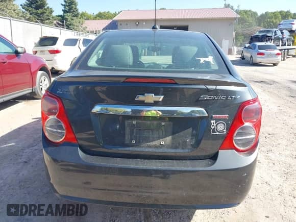 2015 Chevrolet Sonic LTZ с VIN 1G1JE5SB0F4104919, выставлен на аукционе IAAI как лот 43424804 с пробегом 94 365 миль миль и . История ставок и продаж доступна на DreamBid. Изображение 17.