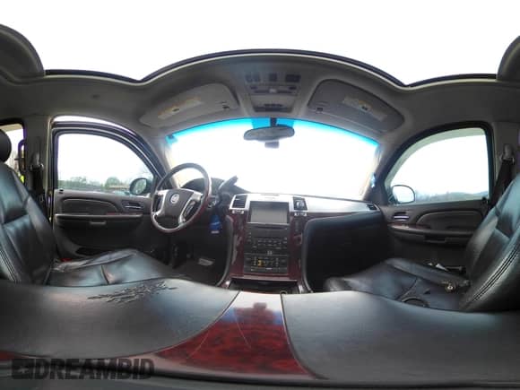 2009 Cadillac Escalade с VIN 1GYFK23229R252638, выставлен на аукционе IAAI как лот 41962606 с пробегом 224 915 миль миль и . История ставок и продаж доступна на DreamBid. Изображение 18.