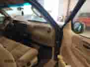 2002 Ford F-150 XL с VIN 2FTRF17W42CA68335, выставлен на аукционе IAAI как лот 42307601 с пробегом 184 138 миль миль и . История ставок и продаж доступна на DreamBid. Изображение 5.